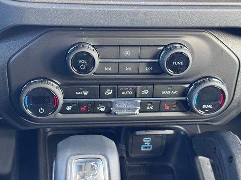 New 2025 Ford Bronco Badlands w/ Sasquatch Package image 12