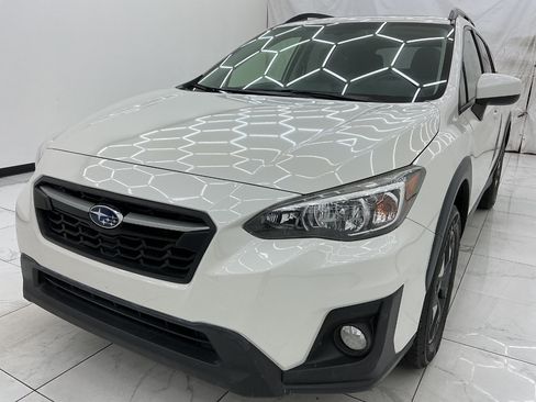 Used 2020 Subaru Crosstrek 2.0i Premium w/ Moonroof Package 2 AWD/4WD image 1