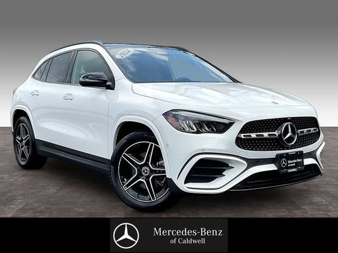 Certified 2024 Mercedes-Benz GLA 250 4MATIC image 1