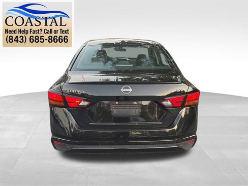 Certified 2024 Nissan Altima 2.5 SV FWD image 6