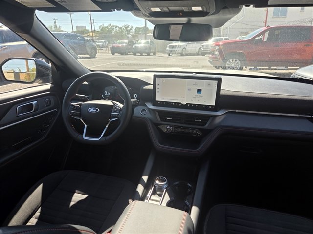 Used 2026 Ford Explorer ST-Line w/ ST-Line Street Pack RWD image 5