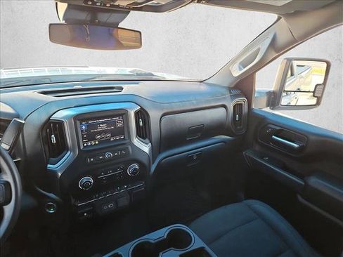 Certified 2024 Chevrolet Silverado 2500 Custom w/ Custom Convenience Package AWD/4WD image 4