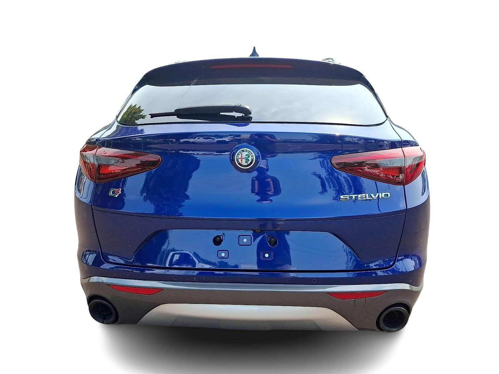 Used 2023 Alfa Romeo Stelvio Ti w/ Active Assist Plus Package AWD/4WD image 5