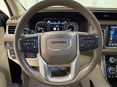 Used 2021 GMC Yukon Denali w/ Denali Premium Package image 47