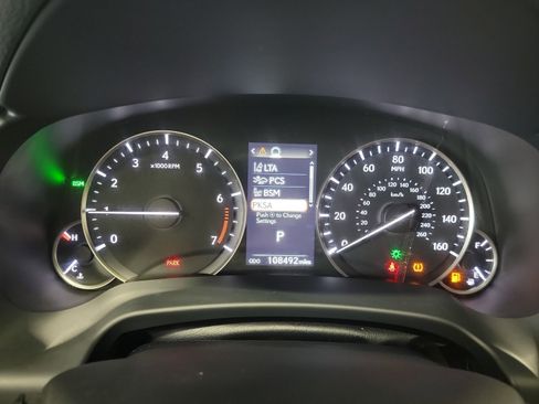 Used 2020 Lexus RX 350L Premium w/ Premium Package AWD/4WD image 18