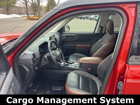 Used 2023 Ford Bronco Sport Outer Banks w/ Tech Package image 11