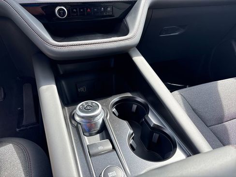New 2026 Ford Explorer Active AWD/4WD image 13