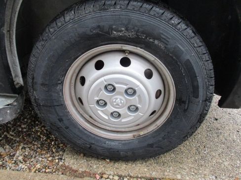 Used 2023 RAM ProMaster 2500 image 20