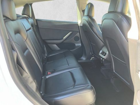 Used 2023 Tesla Model 3 Standard Range RWD image 18