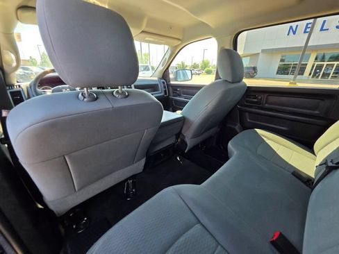 Used 2017 RAM 1500 ST w/ SXT Appearance Group AWD/4WD image 13