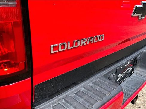 Used 2016 Chevrolet Colorado Z71 AWD/4WD image 33