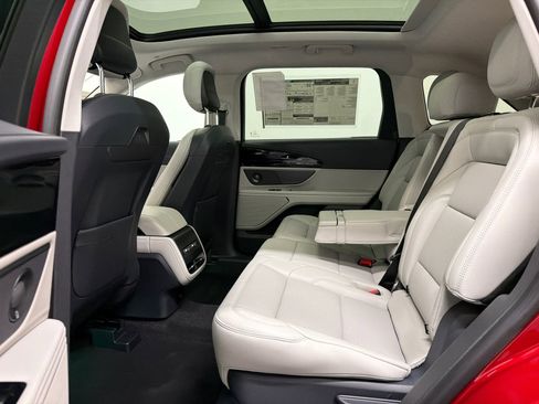 New 2026 Lincoln Nautilus Premier w/ Equipment Group 102A image 18