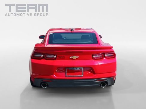 Used 2019 Chevrolet Camaro LT RWD image 6