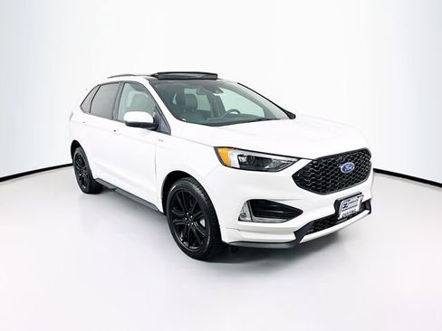 Used 2022 Ford Edge ST-Line w/ Class II Trailer Tow Package image 1