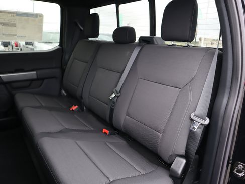 New 2025 Ford F150 XLT w/ Equipment Group 302A MID image 39