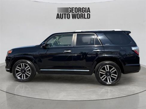 Used 2017 Toyota 4Runner Limited image 4