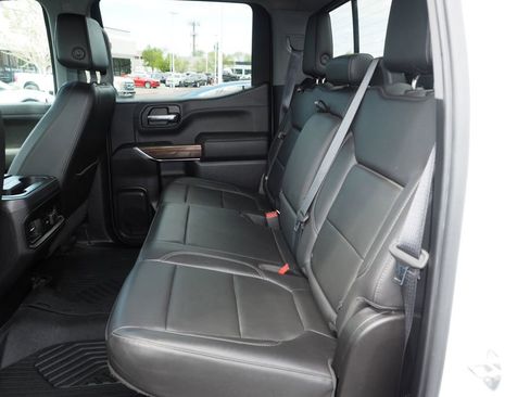 Used 2020 Chevrolet Silverado 1500 LT Trail Boss AWD/4WD image 15
