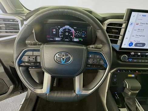 Used 2024 Toyota Tundra Limited AWD/4WD image 11