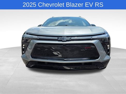 Certified 2025 Chevrolet Blazer EV RS AWD/4WD image 9