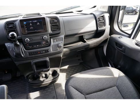 Used 2023 RAM ProMaster 2500 image 16