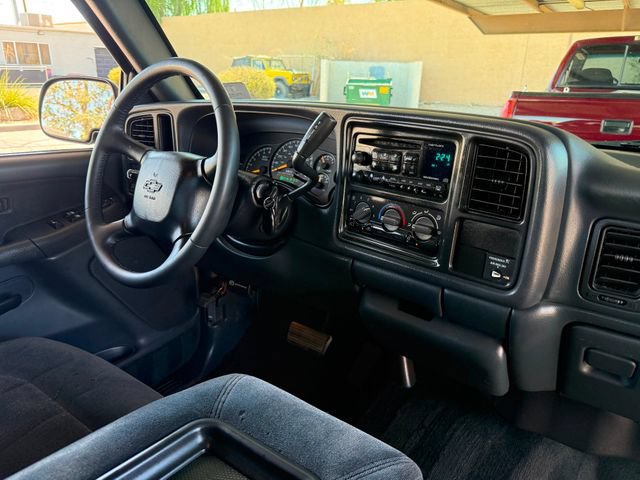 Used 2000 Chevrolet Silverado 1500 LS w/ Firm Ride Suspension Pkg RWD image 36