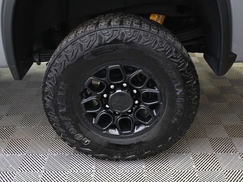 Used 2024 Chevrolet Silverado 2500 ZR2 w/ ZR2 Bison Edition image 20