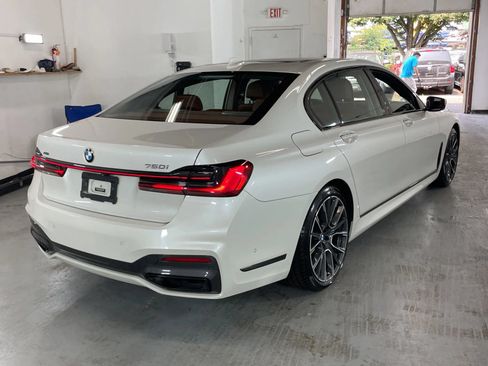 Used 2020 BMW 750i xDrive w/ Autobahn Package AWD/4WD image 5