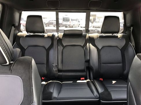 Used 2026 RAM 1500 Laramie AWD/4WD image 18