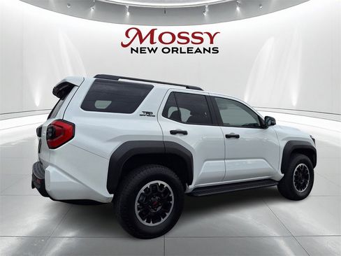 Used 2025 Toyota 4Runner TRD Off-Road image 5