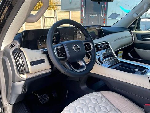 New 2026 Nissan Armada Platinum image 10