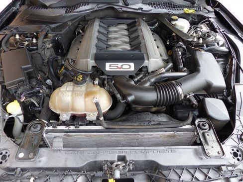 Used 2015 Ford Mustang GT Premium w/ Equipment Group 401A RWD image 28