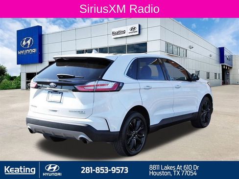 Used 2019 Ford Edge Titanium w/ Equipment Group 301A image 5