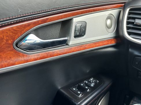 Used 2016 Lincoln MKX Black Label w/ Technology Package image 40
