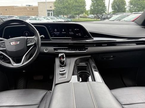 Used 2021 Cadillac Escalade Sport w/ Driver Assist Tech Package AWD/4WD image 23