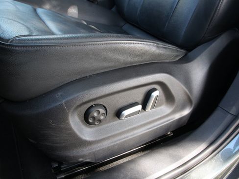 Used 2018 Audi Q3 2.0T Premium image 15