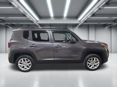 Used 2018 Jeep Renegade Latitude w/ Cold Weather Group