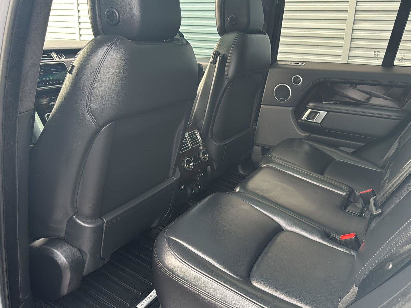 Used 2020 Land Rover Range Rover AWD/4WD image 20