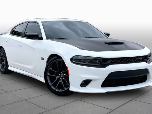 Used 2023 Dodge Charger Scat Pack w/ Plus Group RWD image 3