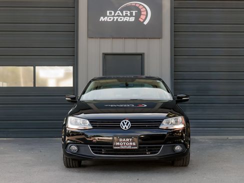 Used 2014 Volkswagen Jetta TDI FWD image 2