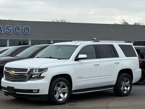 Used 2017 Chevrolet Tahoe Premier AWD/4WD image 36