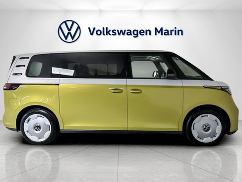New 2025 Volkswagen ID. Buzz 1st Edition image 6