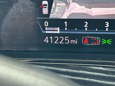 Used 2022 Cadillac Escalade Sport image 43