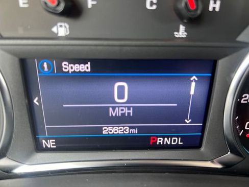 Certified 2023 Chevrolet Equinox LT w/ Driver Convenience Package image 22