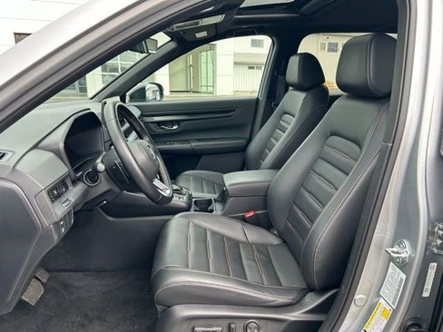 Used 2025 Honda CR-V Sport-L image 9