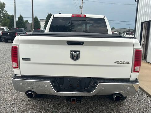 Used 2014 RAM 1500 Laramie w/ Convenience Group AWD/4WD image 4