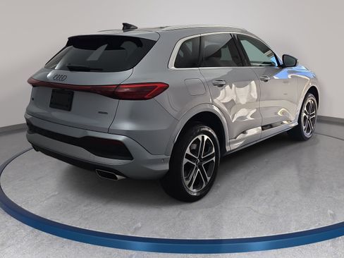 New 2025 Audi Q5 Premium image 5