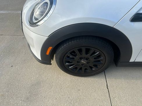 Used 2024 MINI Cooper 2-Door Hardtop FWD image 2