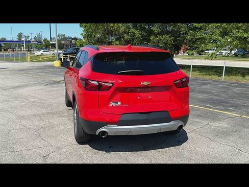 Used 2021 Chevrolet Blazer LT AWD/4WD image 35