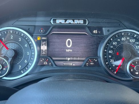 New 2026 RAM 1500 Express AWD/4WD image 22