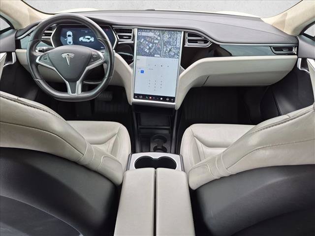 Used 2016 Tesla Model S 70 RWD image 17